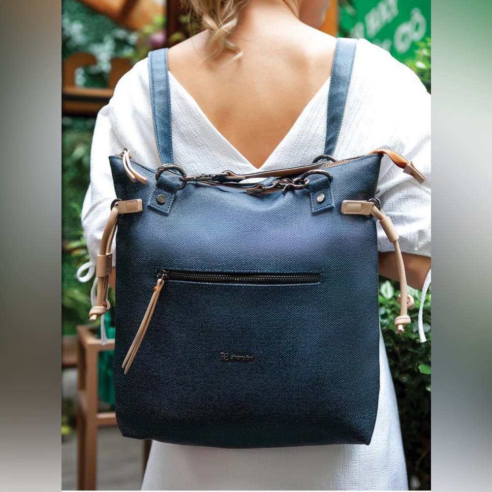 Sherpani Citizen, Tote & Backpack